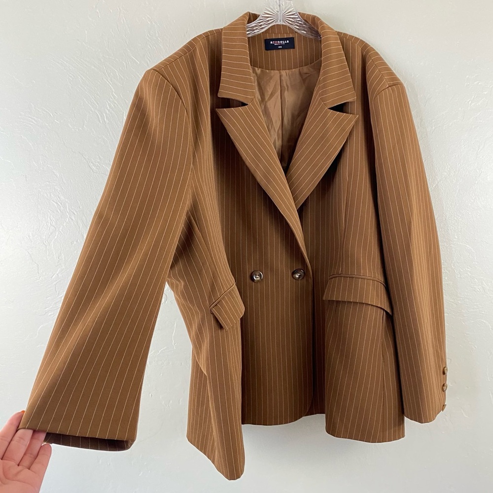 Rebdolls Size 4X Tan & Cream Pin Stripe Oversized Full Sleeve Blazer Jacket
